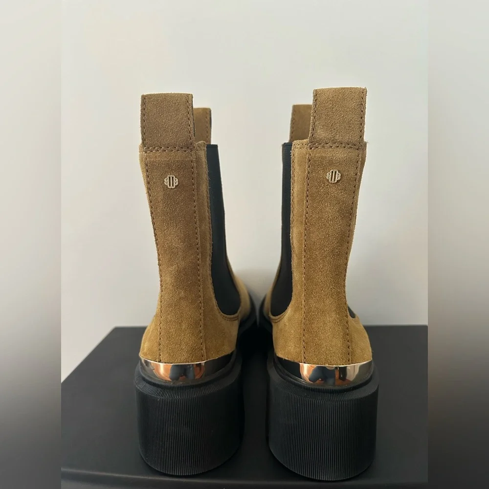 MAJE Ankle Platform Chelsea Boot Gold Accent NWOB Size 40
